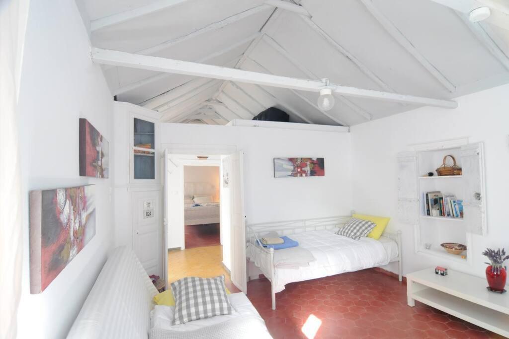 Lovely Quiet House With Garden Spetses Town Bagian luar foto